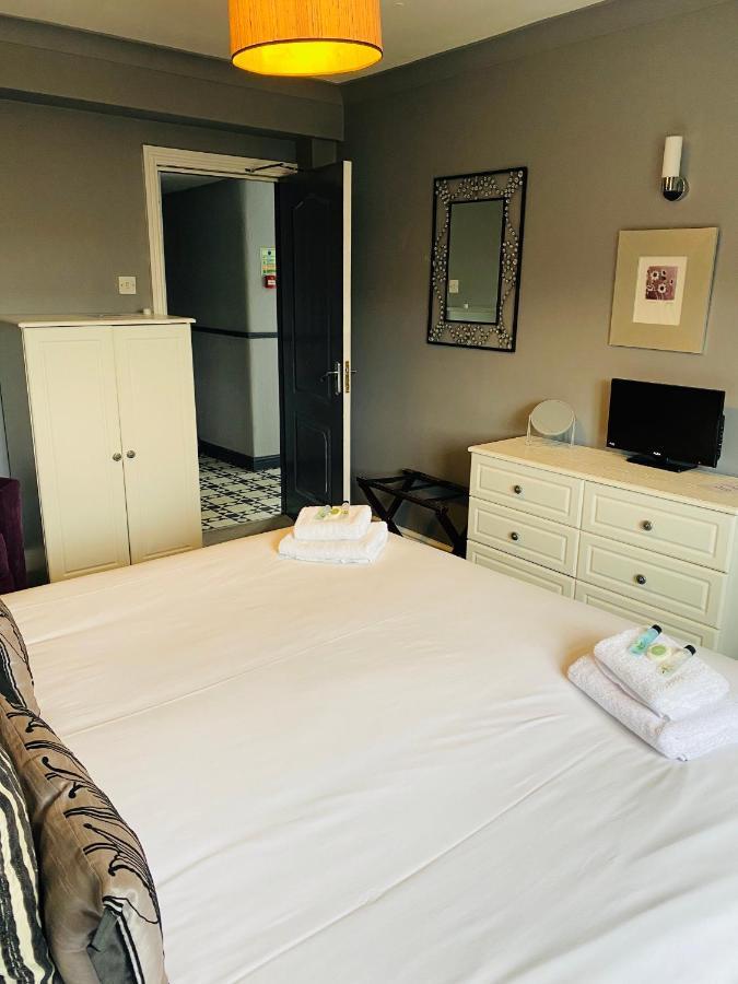 The Traxx Hotel Bangor  Ngoại thất bức ảnh