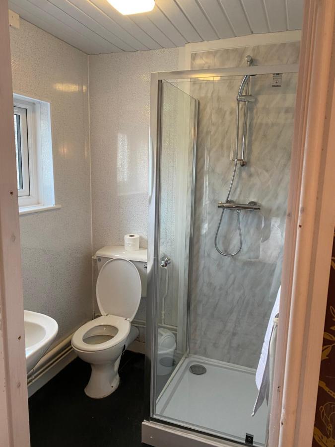 The Traxx Hotel Bangor  Ngoại thất bức ảnh